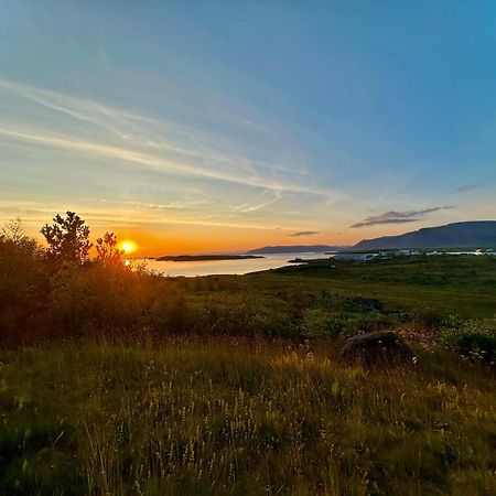 Charming 1-Bedroom Condo With Stunning View Reykjavík Zewnętrze zdjęcie