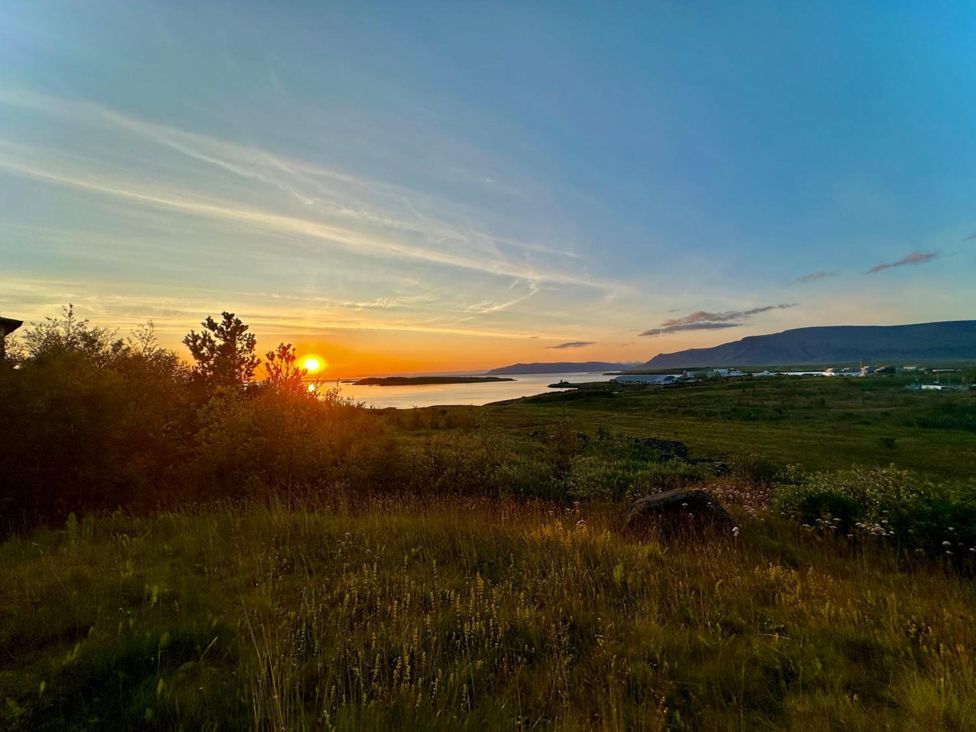 Charming 1-Bedroom Condo With Stunning View Reykjavík Zewnętrze zdjęcie